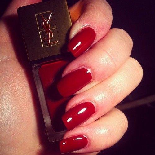 รูปภาพ:http://www.lovethispic.com/uploaded_images/43714-Ysl-Red-Nail-Polish.jpg