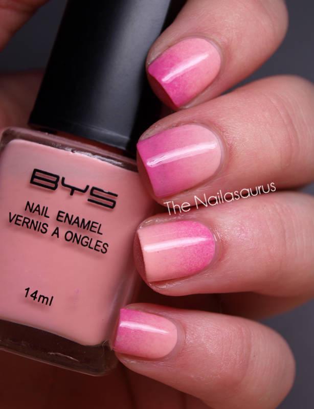 รูปภาพ:http://ghk.h-cdn.co/assets/15/20/1431627972-nailasaurus-blush-manicure.jpg