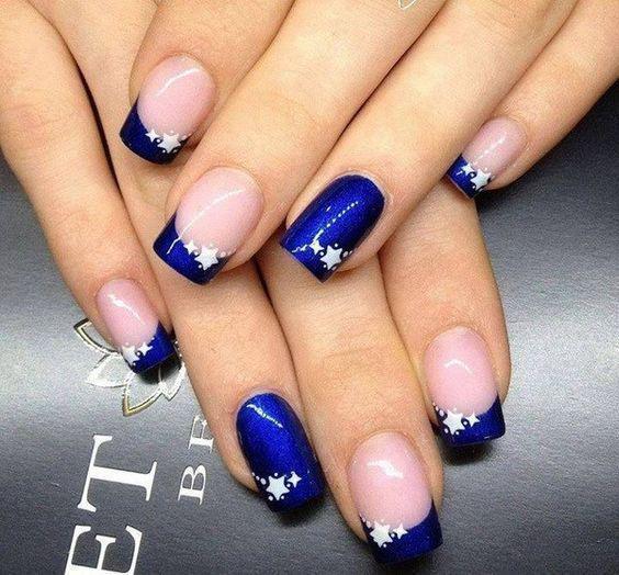 รูปภาพ:https://i2.wp.com/www.anailzing.com/wp-content/uploads/2016/11/french-nail-arts-29-1.jpg?w=564