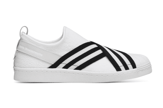 รูปภาพ:http://www.jeab.com/wp-content/uploads/2017/02/White-Mountaineering-x-Adidas-Superstar-Slip-On0A05.png