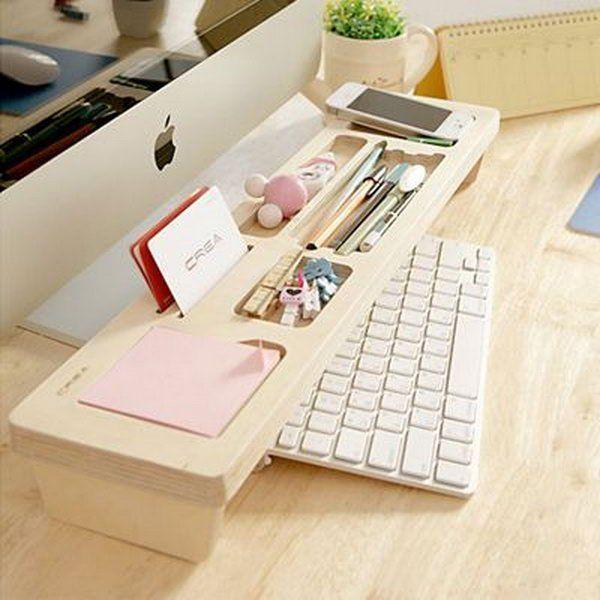 รูปภาพ:http://hative.com/wp-content/uploads/2014/11/office-organizing-ideas/1-wooden-keyboard-shelf.jpg