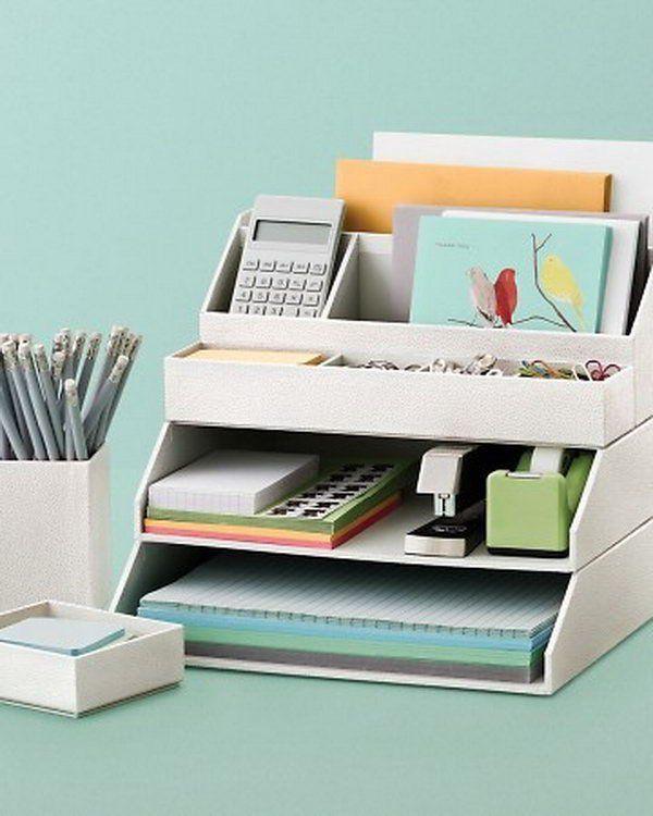 รูปภาพ:http://hative.com/wp-content/uploads/2014/11/office-organizing-ideas/10-stackable-desk-accessories.jpg