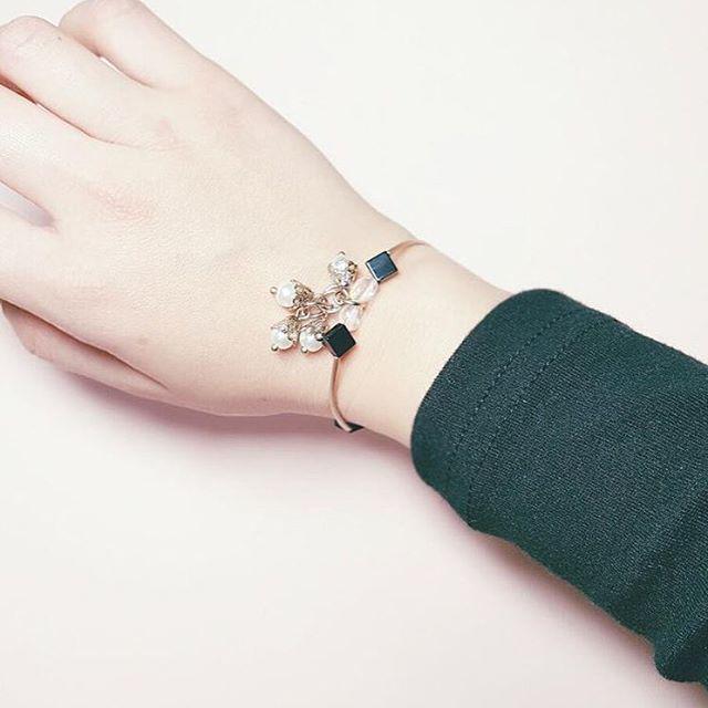รูปภาพ:https://www.instagram.com/p/_qClcKs7Qw/?taken-by=koreall_jewelry