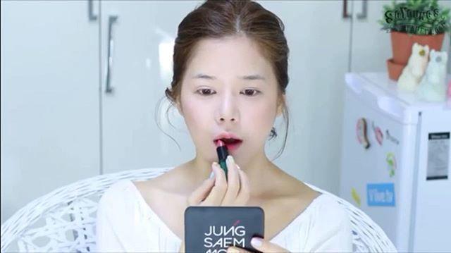 รูปภาพ:https://www.instagram.com/p/BPZhmemB4xA/?taken-by=korean.makeup.tutorial