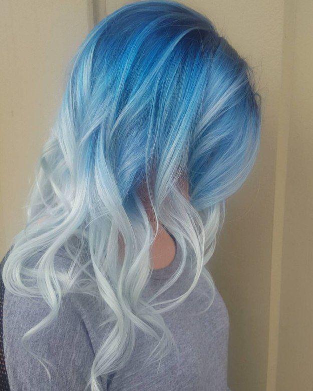 รูปภาพ:http://i1.wp.com/therighthairstyles.com/wp-content/uploads/2017/02/15-blue-to-ash-blonde-reverse-ombre.jpg?zoom=1.25&resize=500%2C625