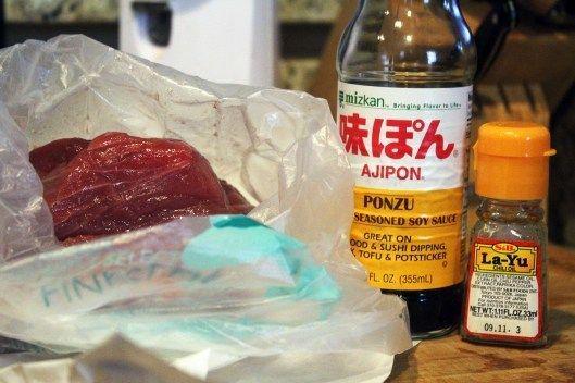 รูปภาพ:https://i2.wp.com/funnyloveblog.com/wp-content/uploads/2012/09/fish-ingredients.jpg?resize=529%2C352