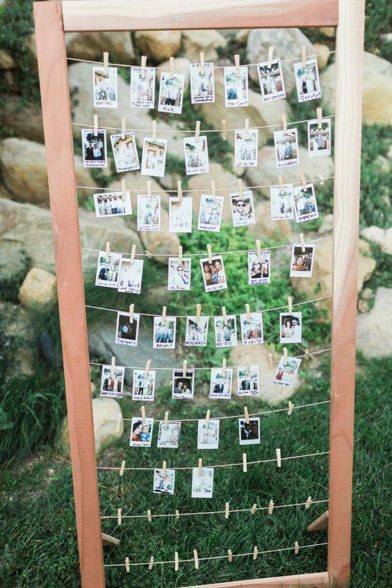 รูปภาพ:http://www.deerpearlflowers.com/wp-content/uploads/2016/08/Polaroid-Guest-Book-for-Wedding.jpg