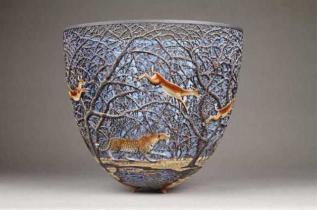 รูปภาพ:http://static.boredpanda.com/blog/wp-content/uploads/2017/03/carved-wood-art-gordon-pembridge-35-58c6b371113b7__700.jpg