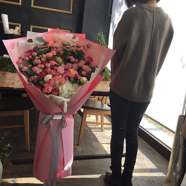 รูปภาพ:https://www.instagram.com/p/BN1UP5-BToG/?taken-by=lafleur_flower