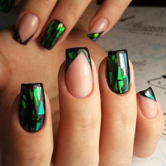 รูปภาพ:http://www.nailpolishaddicted.com/wp-content/uploads/2017/03/17390b64ab771fee6e4754421e942233.jpg