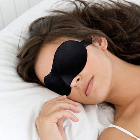 รูปภาพ:http://g03.a.alicdn.com/kf/HTB1dEhsHVXXXXblXFXXq6xXFXXX0/Airsoft-Glasses-Sleeping-Eye-Mask-Blindfold-With-Earplugs-Shade-Travel-Sleep-Aid-Cover-Light-Guide-Rest.jpg