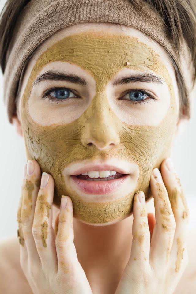 รูปภาพ:http://0.tqn.com/d/beauty/1/S/A/x/1/face-masks-for-dry-skin.jpg