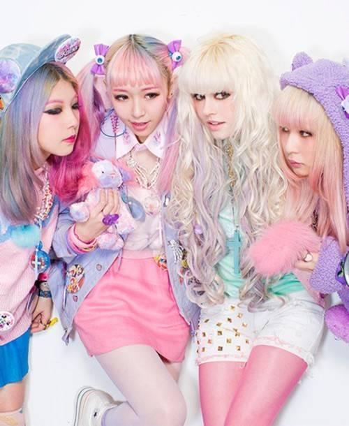 รูปภาพ:http://picture-cdn.wheretoget.it/e9j56a-l-610x610-hair+accessory-eyeball+bows-pop+kei-fairy+kei.jpg