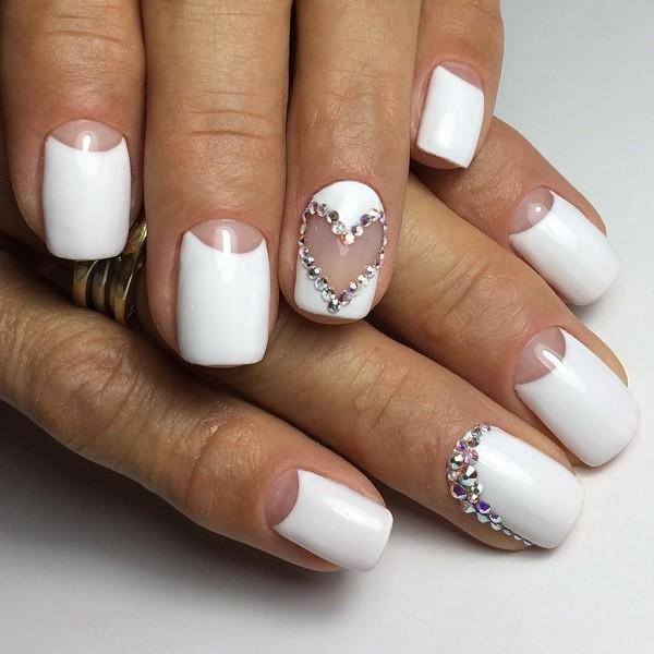 รูปภาพ:http://nenuno.co.uk/wp-content/uploads/2017/03/WHITE-NAIL-ART-IDEAS-3.jpg