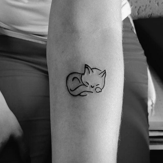 รูปภาพ:http://trend2wear.com/wp-content/uploads/2017/04/catty-tattoos-4.jpg
