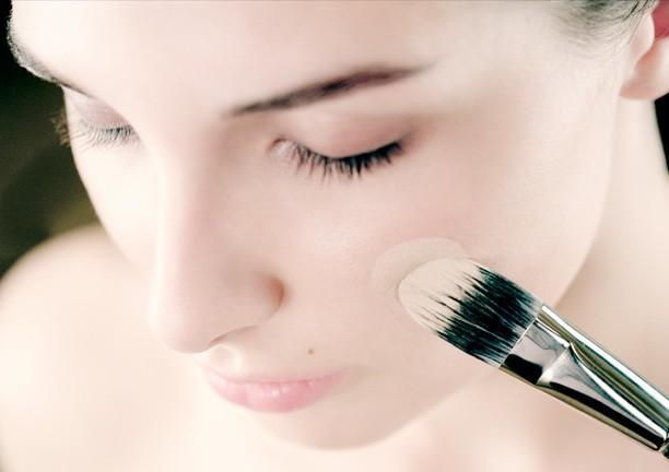 รูปภาพ:http://fashionkit.net/wp-content/uploads/2014/12/Best-Makeup-Primer.jpg