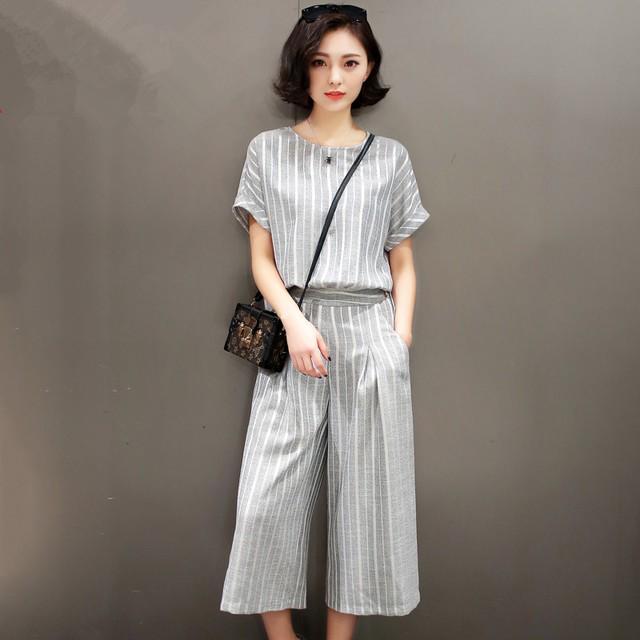 รูปภาพ:https://ae01.alicdn.com/kf/HTB1kTqjJVXXXXaXXpXXq6xXFXXXp/2016-Summer-Style-Korea-elegant-slim-font-b-Women-b-font-Clothing-2-Pieces-Set-Striped.jpg
