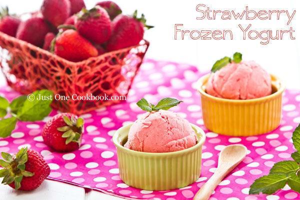 รูปภาพ:http://www.justonecookbook.com/wp-content/uploads/2012/08/Strawberry-Frozen-Yogurt.jpg