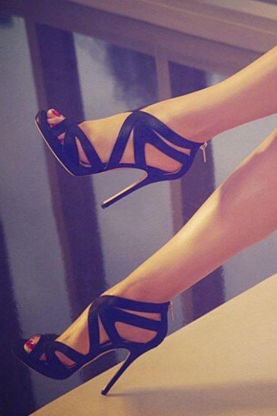 รูปภาพ:http://trend2wear.com/wp-content/uploads/2017/05/high-heels-17.jpg