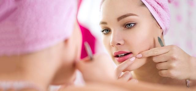 รูปภาพ:http://cdn2.stylecraze.com/wp-content/uploads/2013/12/Top-10-Topical-Medicinal-Creams-To-Treat-Your-Pimples.jpg