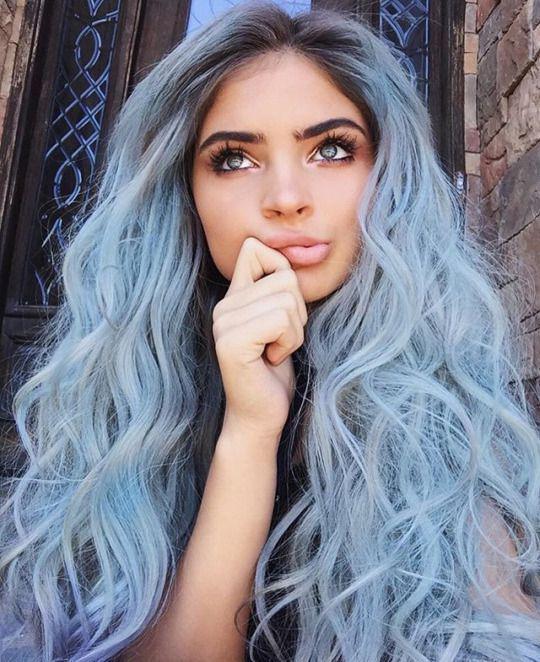 รูปภาพ:http://hairstylehub.com/wp-content/uploads/2017/05/Baby-Blue-Rapunzel-Hair.jpg