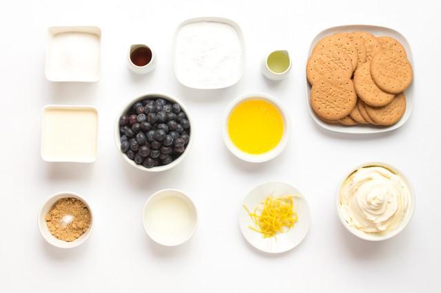 รูปภาพ:https://images.britcdn.com/wp-content/uploads/2015/05/mason-jar-cheesecake-ingredients.jpg