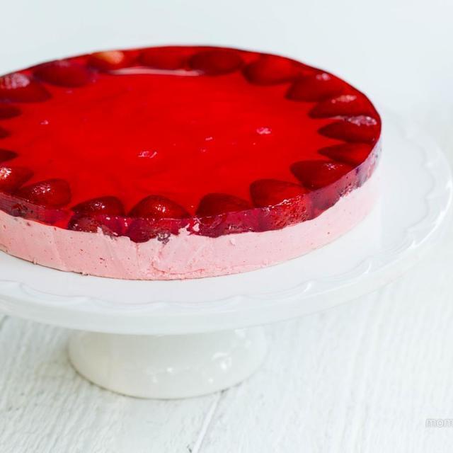 ตัวอย่าง ภาพหน้าปก:Strawberry Jello Cake เค้กเยลลี่สตรอว์เบอร์รี่สูตรเด็ด อร่อยเต็มสิบ!