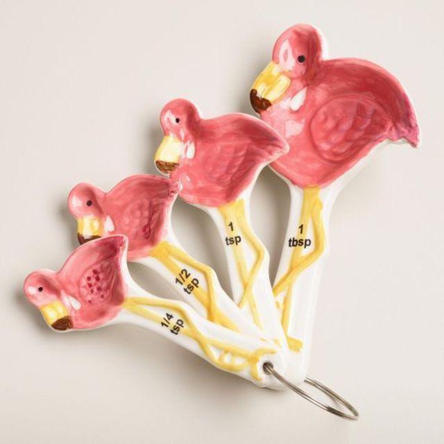 ภาพประกอบบทความ รวมไอเดียของใช้น่ารักๆ จากนกฟลามิงโก้ 'Flamingo' สีชมพู สีพาสเทล 