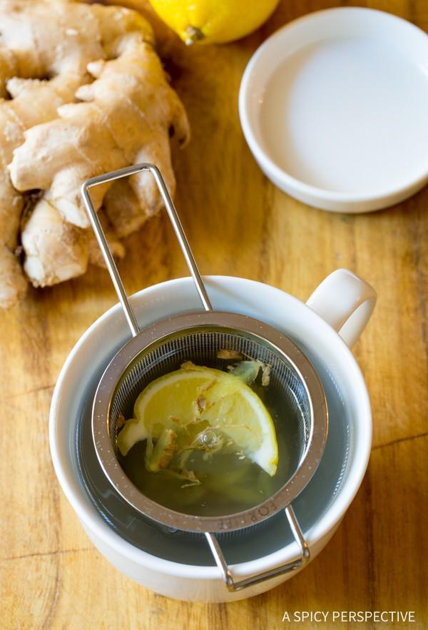 รูปภาพ:http://www.aspicyperspective.com/wp-content/uploads/2017/02/lemon-ginger-detox-tea-recipe-15.jpg