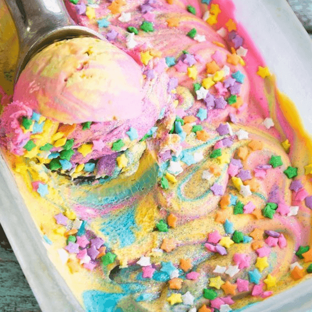 ตัวอย่าง ภาพหน้าปก:Unicorn Ice Cream สูตรไอศกรีมยูนิคอร์นสีสันสดใส #ความสีรุ้งนั้น