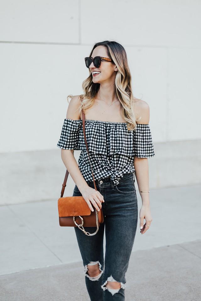 รูปภาพ:https://storage.googleapis.com/livvyland/2017/03/livvyland-blog-olivia-watson-sanctuary-gingham-off-shoulder-top-4.jpg