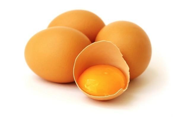 รูปภาพ:http://www.naibann.com/wp-content/uploads/2014/08/how-to-separate-egg-yolk-9.jpg