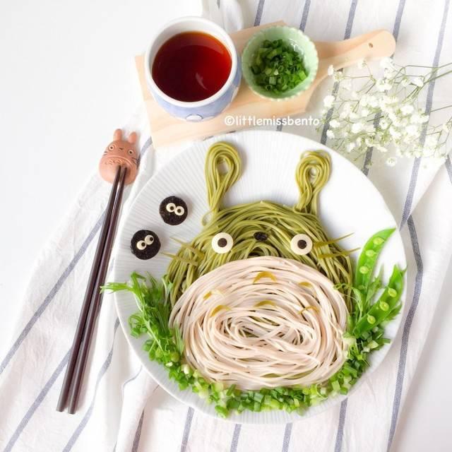 รูปภาพ:http://littlemissbento.com/wp-content/uploads/2015/02/Cute-Totoro-Soba-Noodles-Foodart-4-735x735.jpg