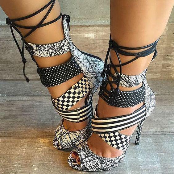 รูปภาพ:http://trend2wear.com/wp-content/uploads/2017/06/stunning-heels-1-24.jpg