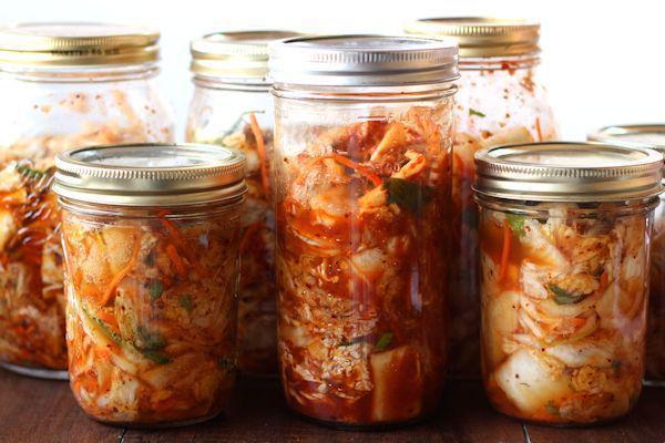 รูปภาพ:https://i2.wp.com/ohmyveggies.com/wp-content/uploads/2015/12/how-to-make-kimchi-6.jpg