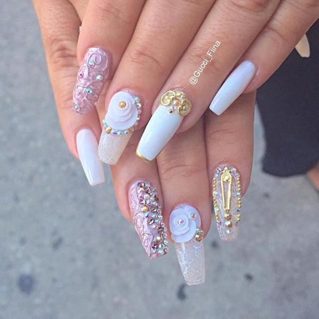 รูปภาพ:http://bmodish.com/wp-content/uploads/2016/11/beautiful-ballerina-nail-art-design-bmodish.jpg