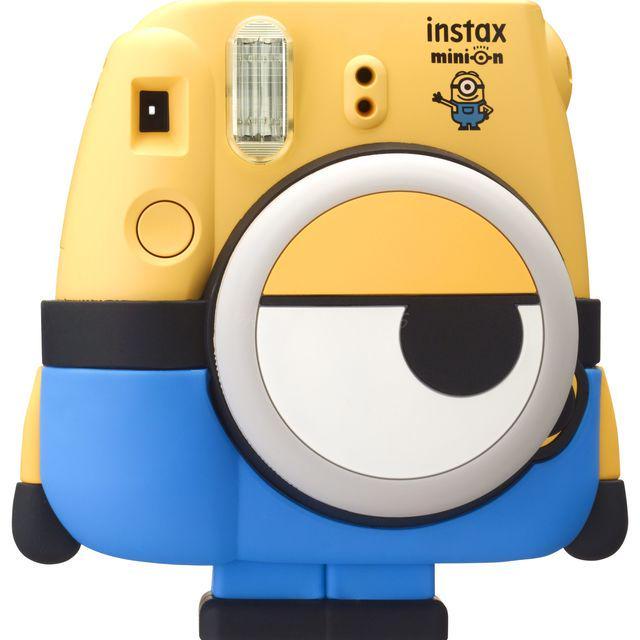 ภาพประกอบบทความ มาใหม่อีกแล้ว กล้องโพลารอยด์ 'Instax Mini 8 Minion' ความอยากได้พุ่งสูงมาก