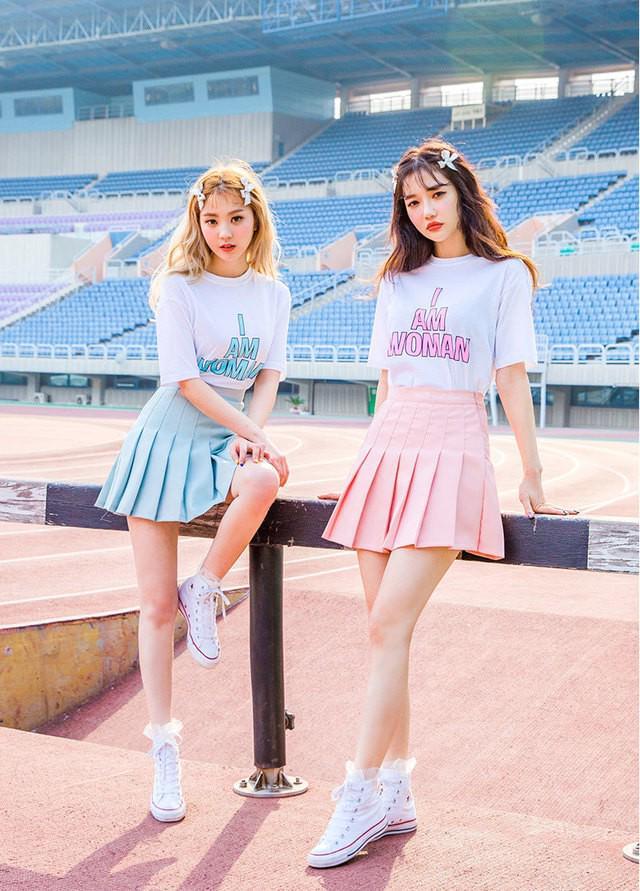 รูปภาพ:http://akamai.poxo.com/chuukr/www.chuu.co.kr/chuu-up/somi/2017/03/0324%20(9).jpg