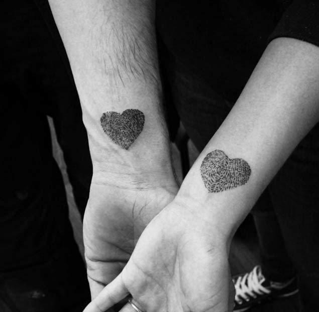 รูปภาพ:http://tattooblend.com/wp-content/uploads/2016/03/heat-couple-tattoos.jpg