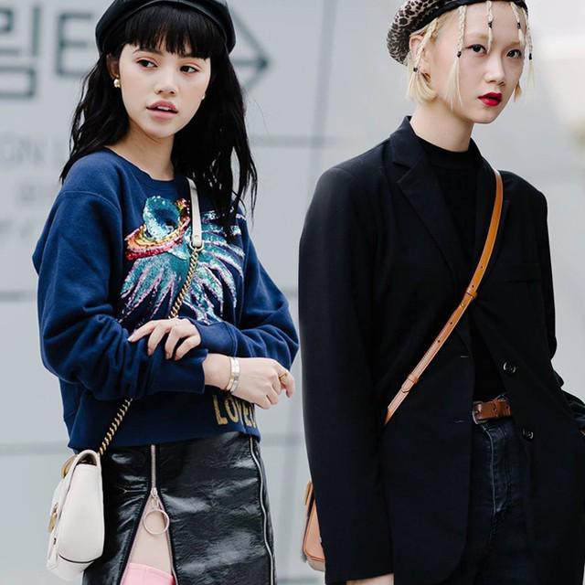 ภาพประกอบบทความ สุดยอด Street Style จาก Seoul Fashion Week Spring '18" #อะไรจะสวยเท่กันขนาดนั้นอะ 😆 