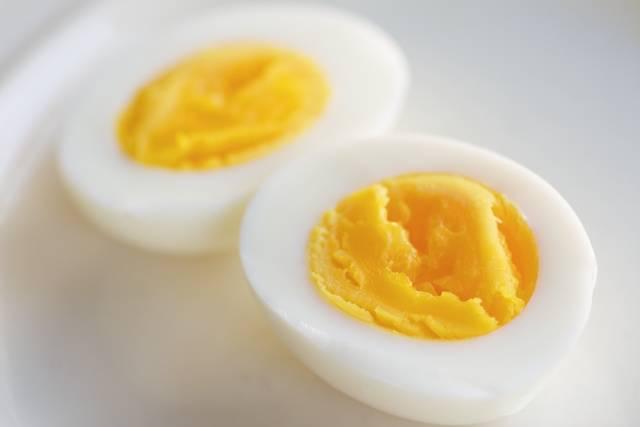 รูปภาพ:http://asean-focus.com/asean/wp-content/uploads/2015/04/Health-Benefits-of-Egg.jpg