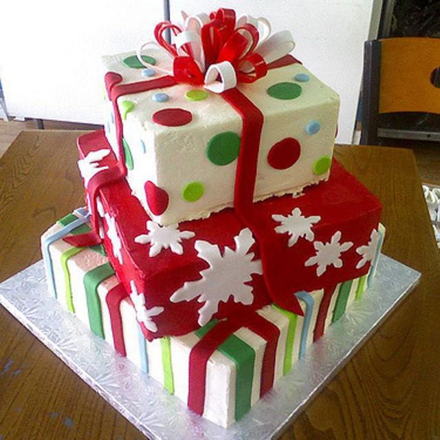 ตัวอย่าง ภาพหน้าปก:รวมไอเดียเค้กสวยๆ 'รูปกล่องของขวัญวันคริสต์มาส' สวยแบบนี้ขอสักปอนด์ดีต่อใจ