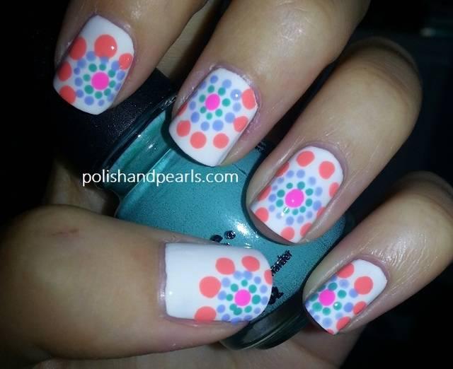 รูปภาพ:http://ukfashiondesign.com/wp-content/uploads/2015/04/polka-dots-nails-design-11.jpg