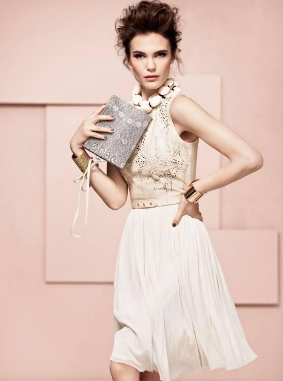 รูปภาพ:http://womanandhome.media.ipcdigital.co.uk/21348/00000cf65/42c6_orh100000w570/New-season-fashion-trends.jpg