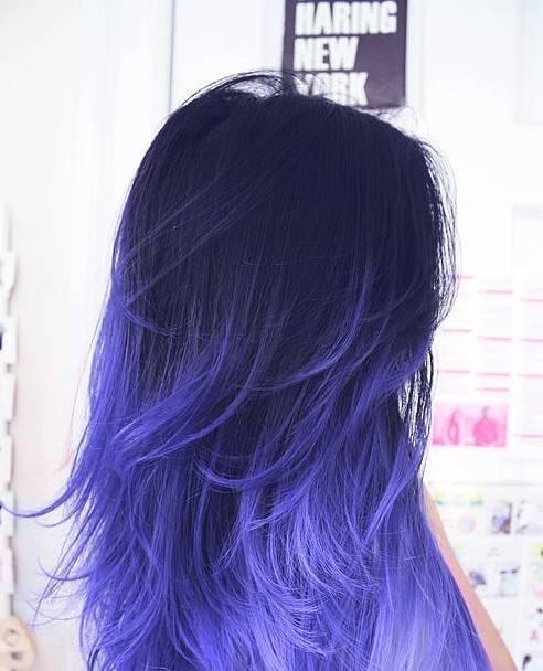 รูปภาพ:http://www.prettydesigns.com/wp-content/uploads/2014/01/Dark-to-Purple-Ombre-Hair.jpg