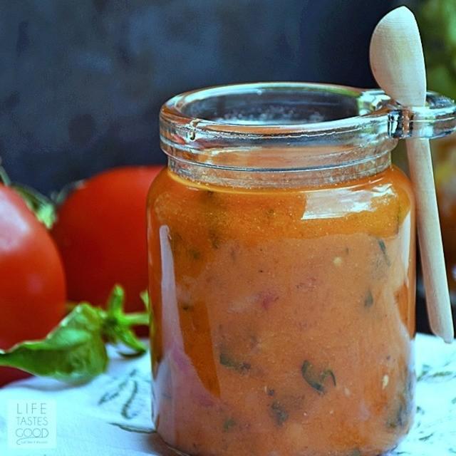 ตัวอย่าง ภาพหน้าปก:Homemade Tomato Vinaigrette สูตรน้ำสลัดน้ำส้มสายชูมะเขือเทศ ครบรสอร่อยถึงใจ