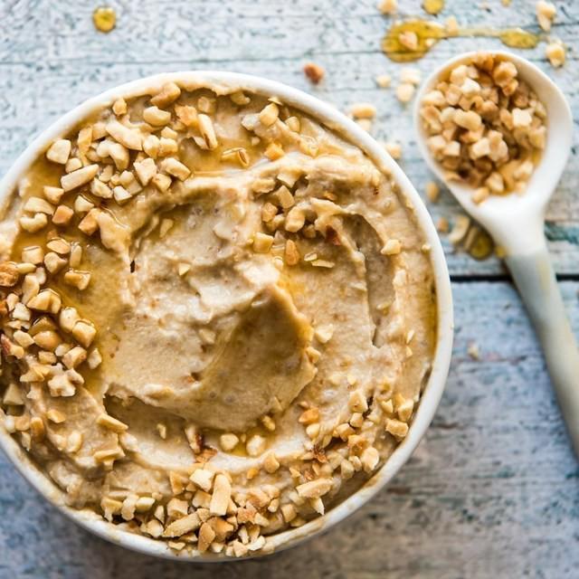 ภาพประกอบบทความ 3-Ingredient Peanut Butter Mousse สูตรมูสเนยถั่วฉบับโฮมเมด ทำง่าย อร่อยสุด!