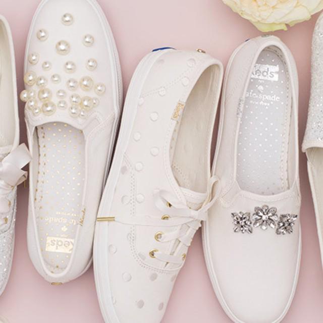ภาพประกอบบทความ มาแล้ว!! รองเท้าผ้าใบเอาใจสาวฟรุ้งฟริ้ง ' Kate Spade Wedding Collection ' 