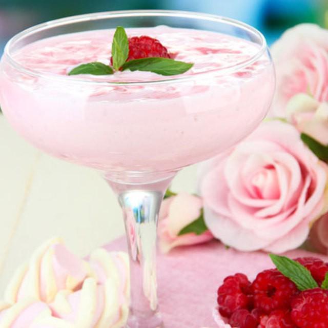ตัวอย่าง ภาพหน้าปก:รวม "5 เมนูเครื่องดื่มต้อนรับเทศกาลแห่งความรัก สีชมพู๊ สีชมพู" #ล่องลอยกับความหวาน