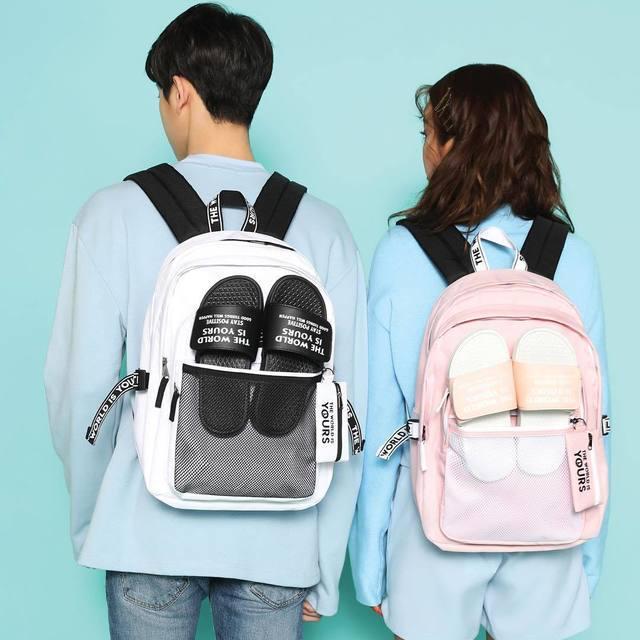 ตัวอย่าง ภาพหน้าปก:Shoopen Crush Cube Backpack กระเป๋าเป้คิ้วท์ ๆ เอาใจสาวน้อยวัยเรียน🎒